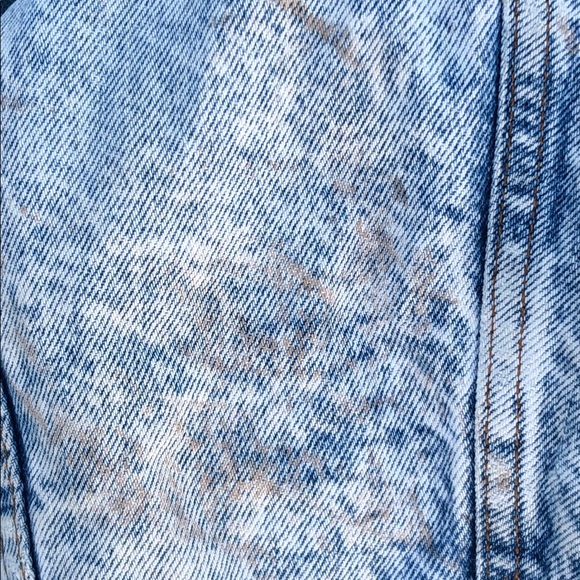 Vintage 80s Levi’s Acid Wash Sherpa Denim Jacket - Picture 5 of 8